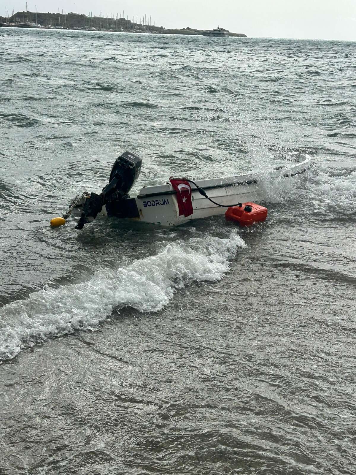 Fırtına Turizm Cenneti Bodrum’u Vurdu, Tekneler Birbirine Girdi 3